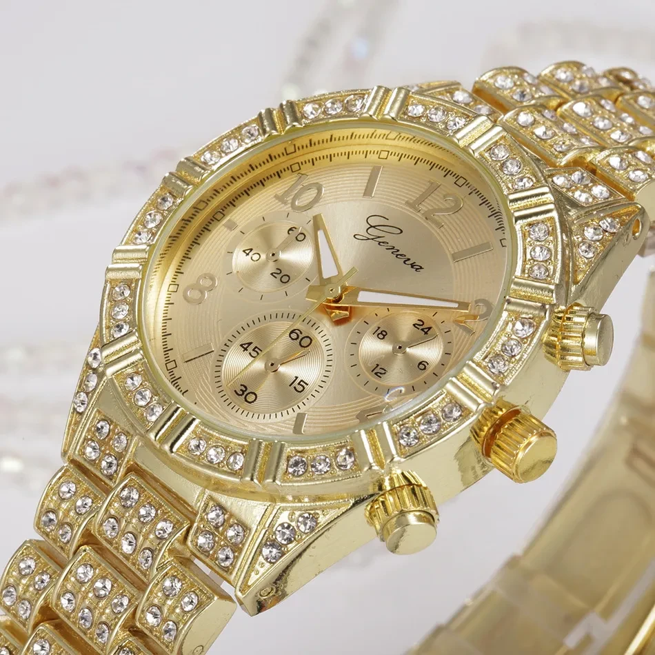 Crystal Quartz Analog Watch