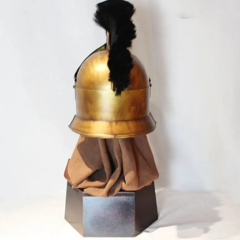 Ancient Roman Retro European Spartan Helmet Ornament
