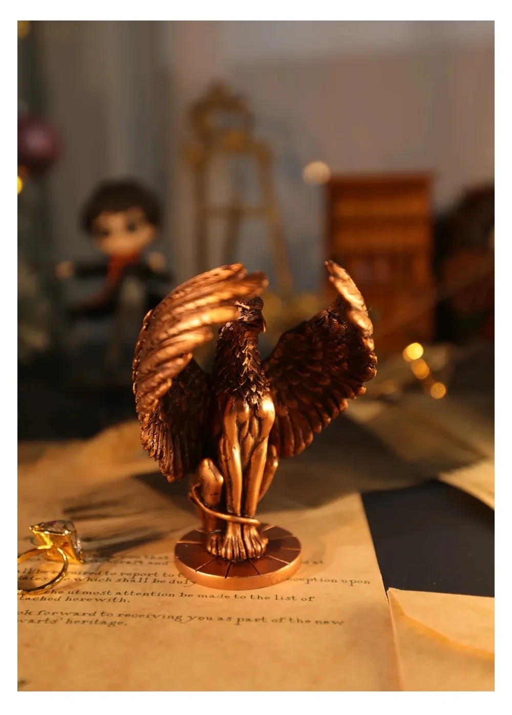 Access Control Lion Eagle Head Vulture Retro Table Decoration Resin Decorations