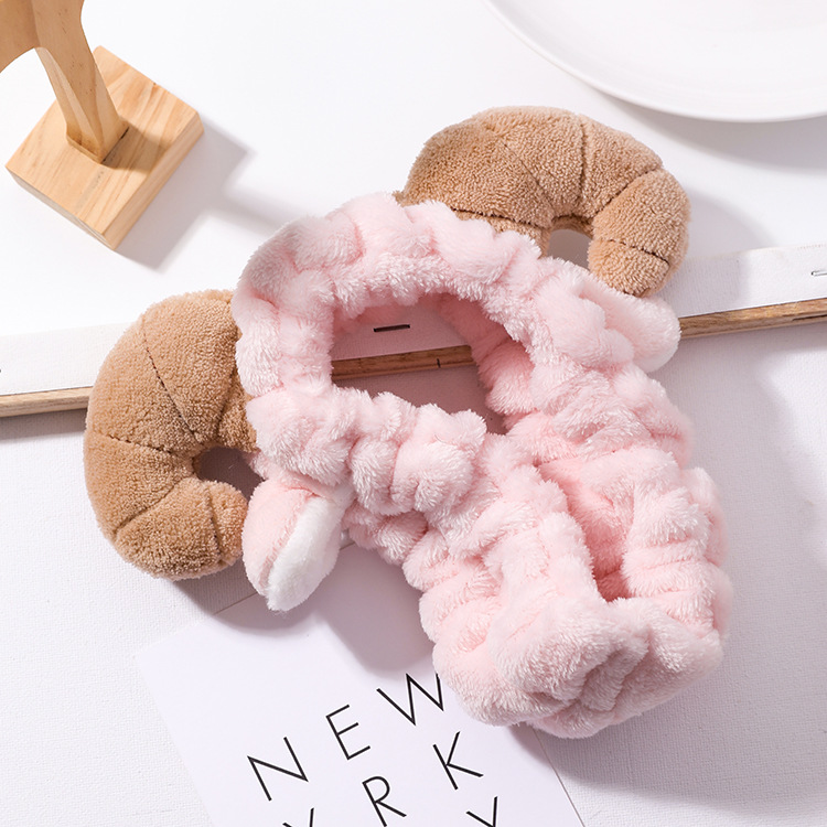 Soft Horns Hair Band Cute Female Face Makeup Cleansing Hair Accessories Plush Headband