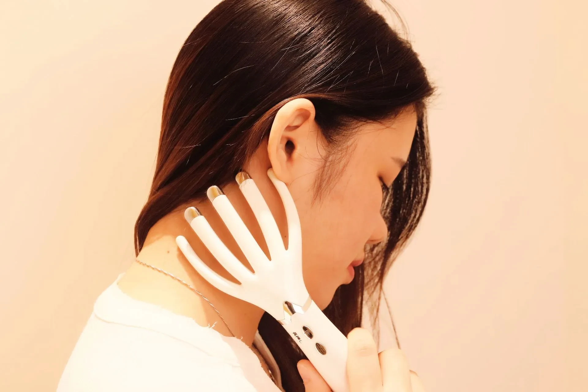 Head massager