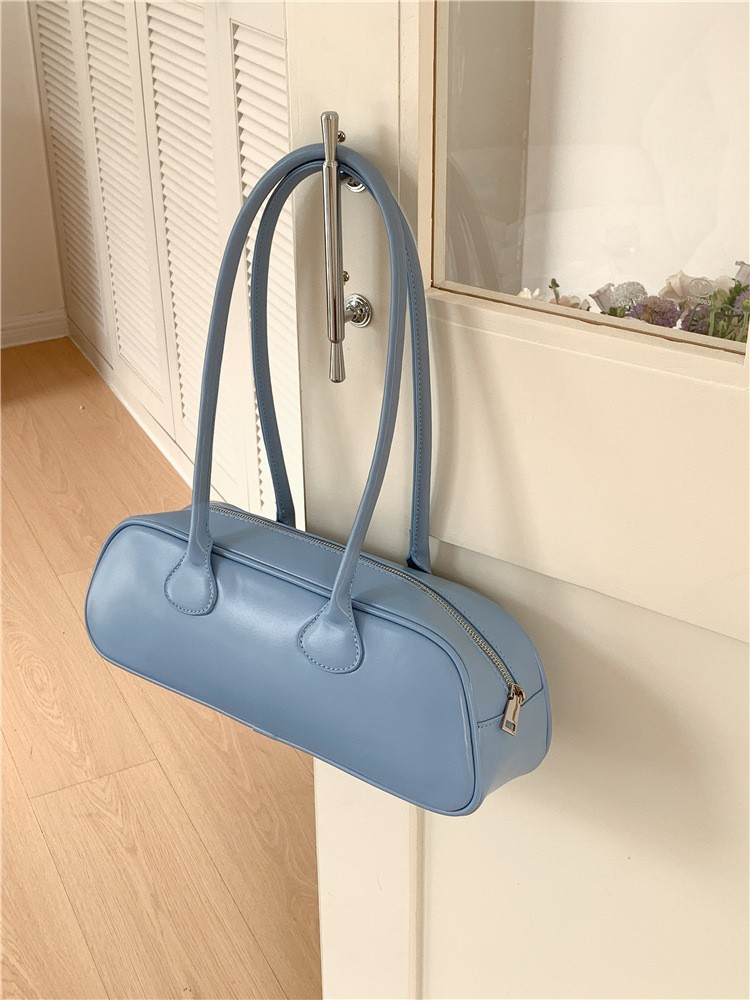 All-match Niche Oval Baguette Underarm Bag