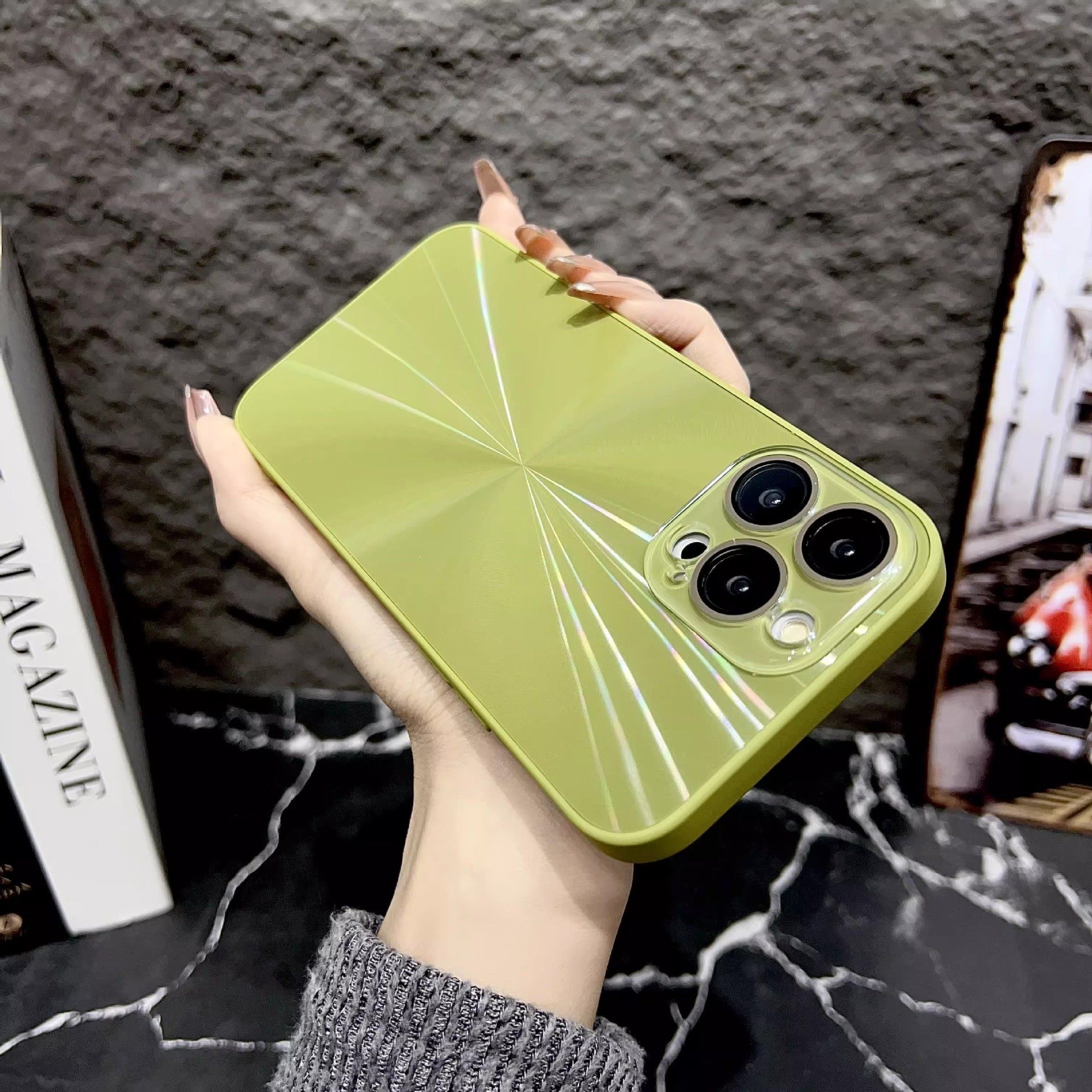 Colorful CD Grain Magnetic Crystal Lens Suitable Phone Case