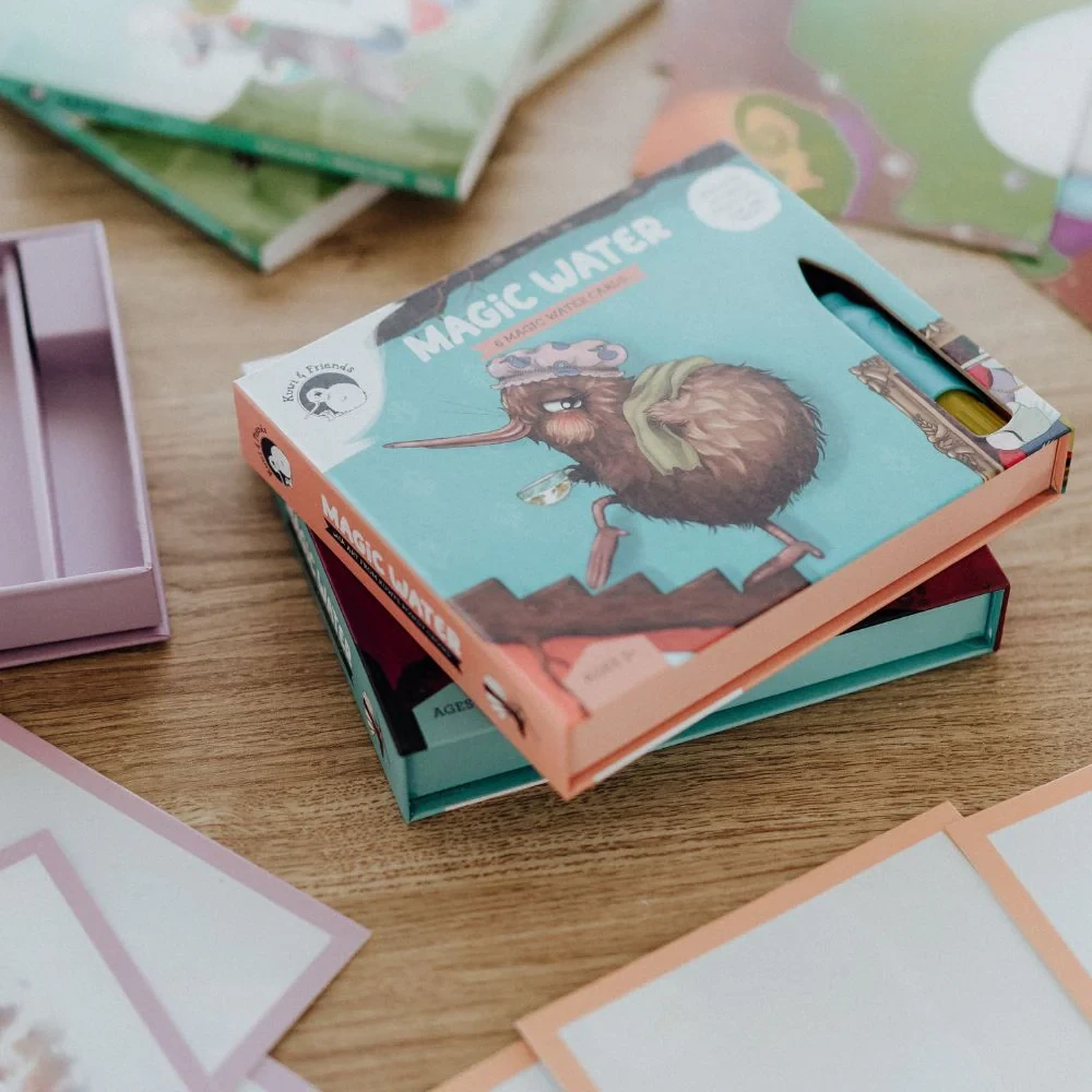 Kuwi & Friends - Magic Water Cards - Kuwi's Rowdy Crowd