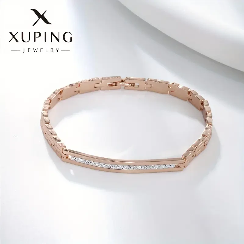 Super Flash Strap Chain Bracelet Iced Out Zirconia Elegant Hand Chain Temperament Niche Design Bracelet