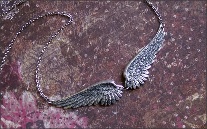 Alloy Angel Wings Pendant Necklace