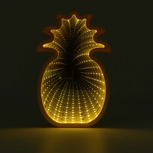 Pineapple lamp