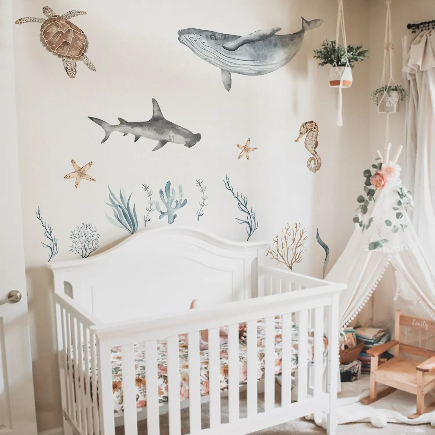 Creative Fashion Decorative Self-Adhesive Wall Stickers