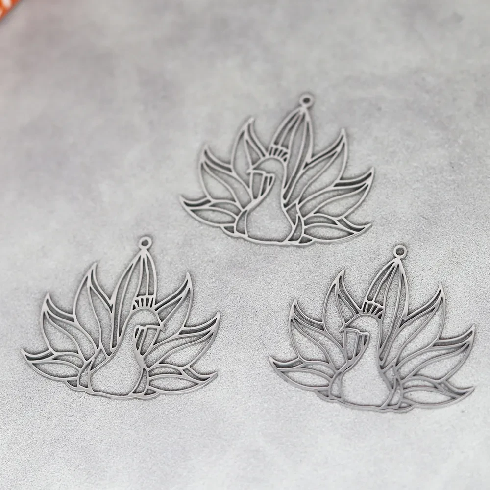 New Geometric Stainless Steel Peacock Pendant