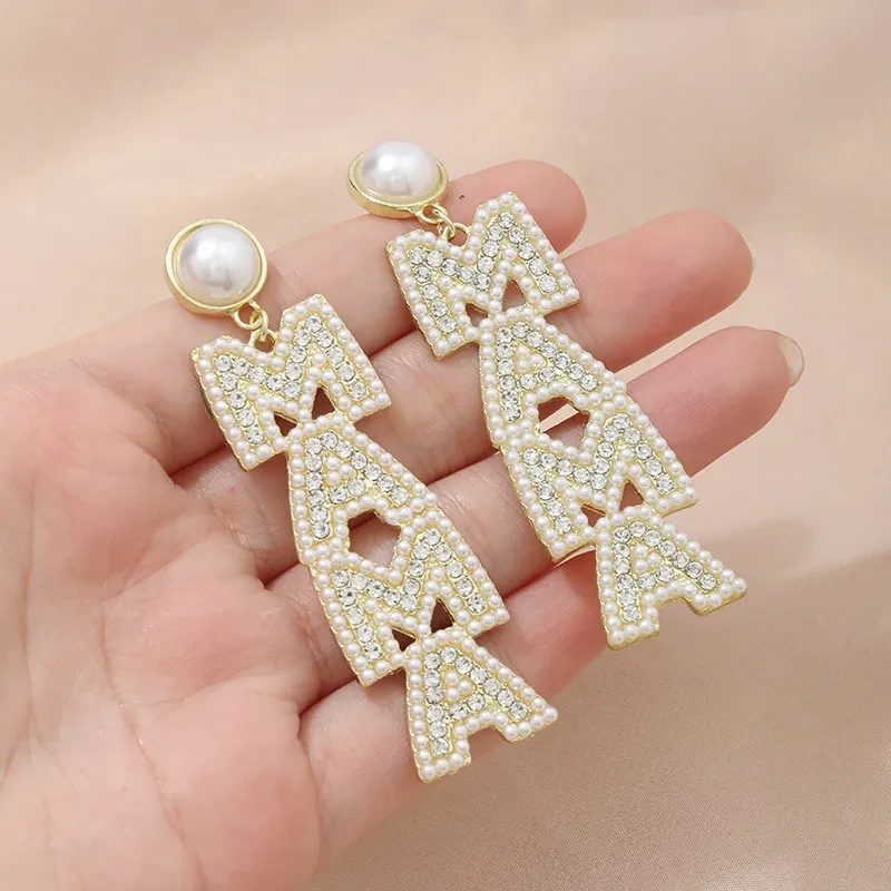 MAMA Mother's Day Creative Letters Alloy Ornament