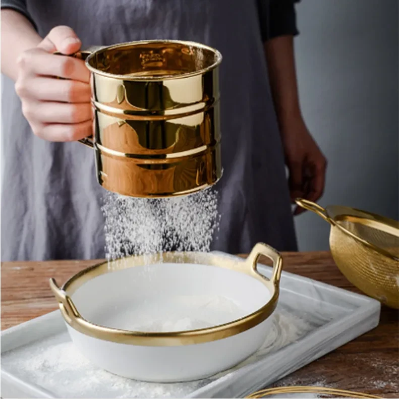 Sieve Colander