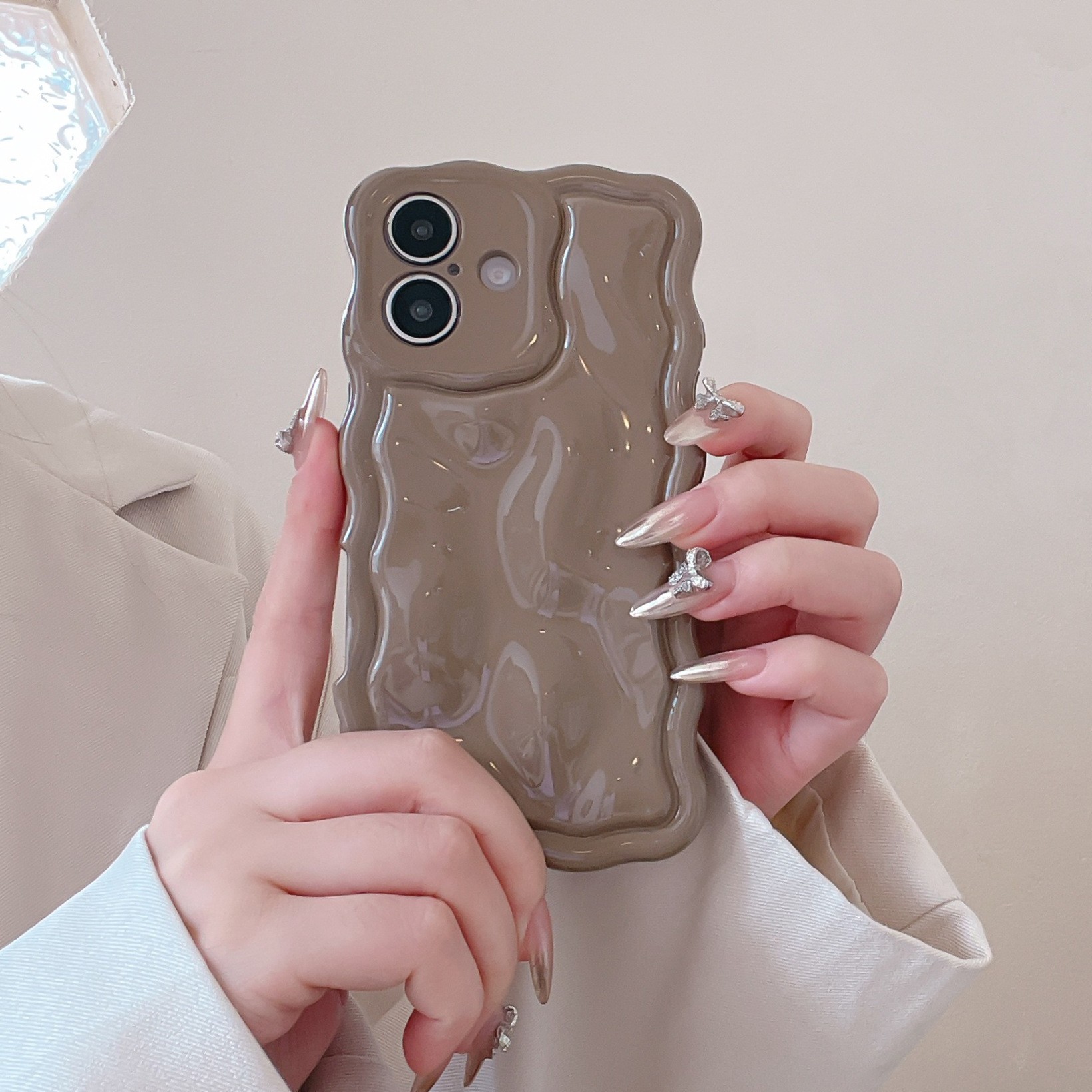 Ins Niche Water Ripple For 17pro Max Phone Case