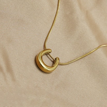 Lxalry 18K Gold Plated Stainless Steel Necklace Modern Minimalist Hypoallergenic Jewelry Tarnish Free Skin Safe Gift For Women Wife Mom Everyday Special Occasion Luxury