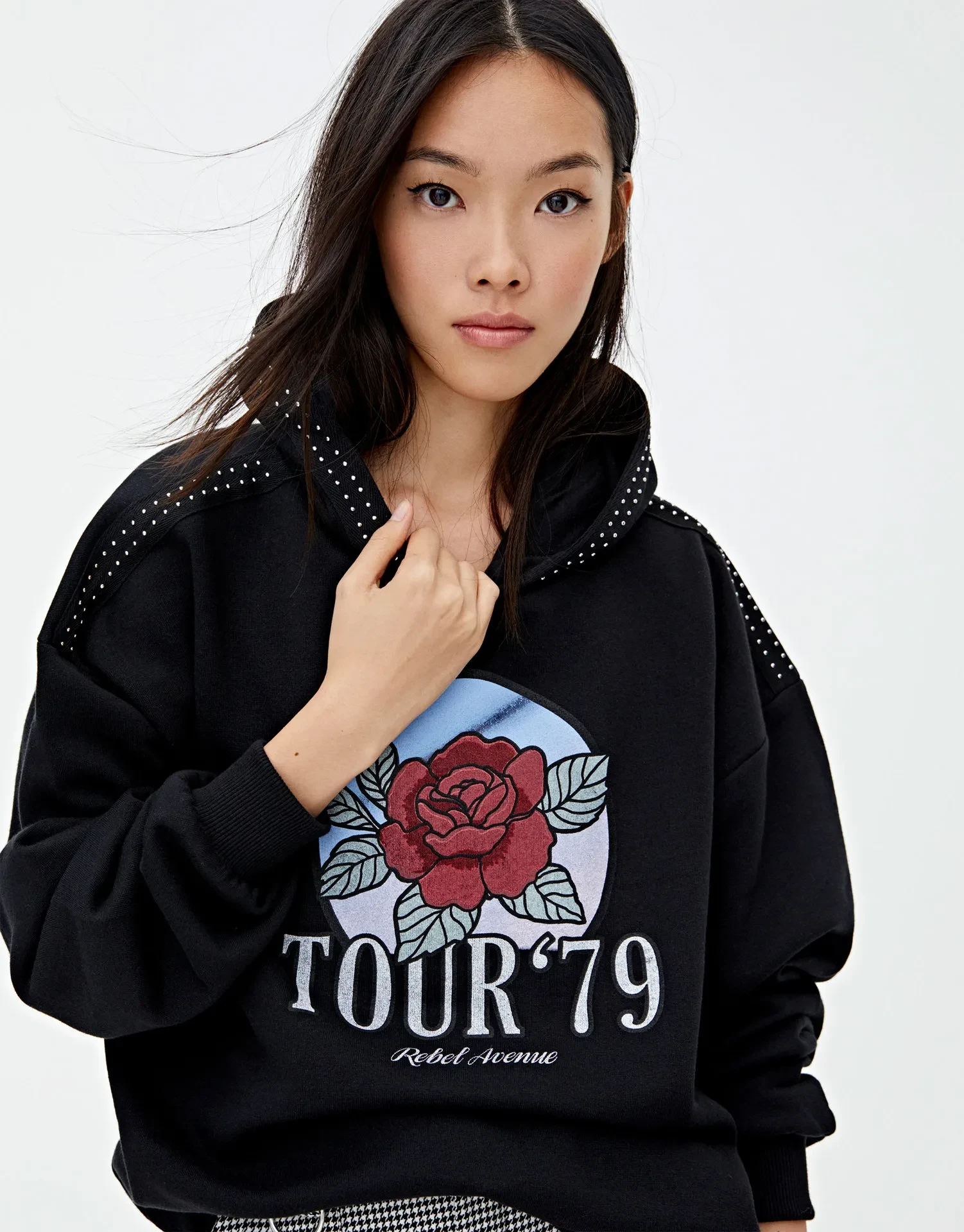 Black Sweatshirt With Roses