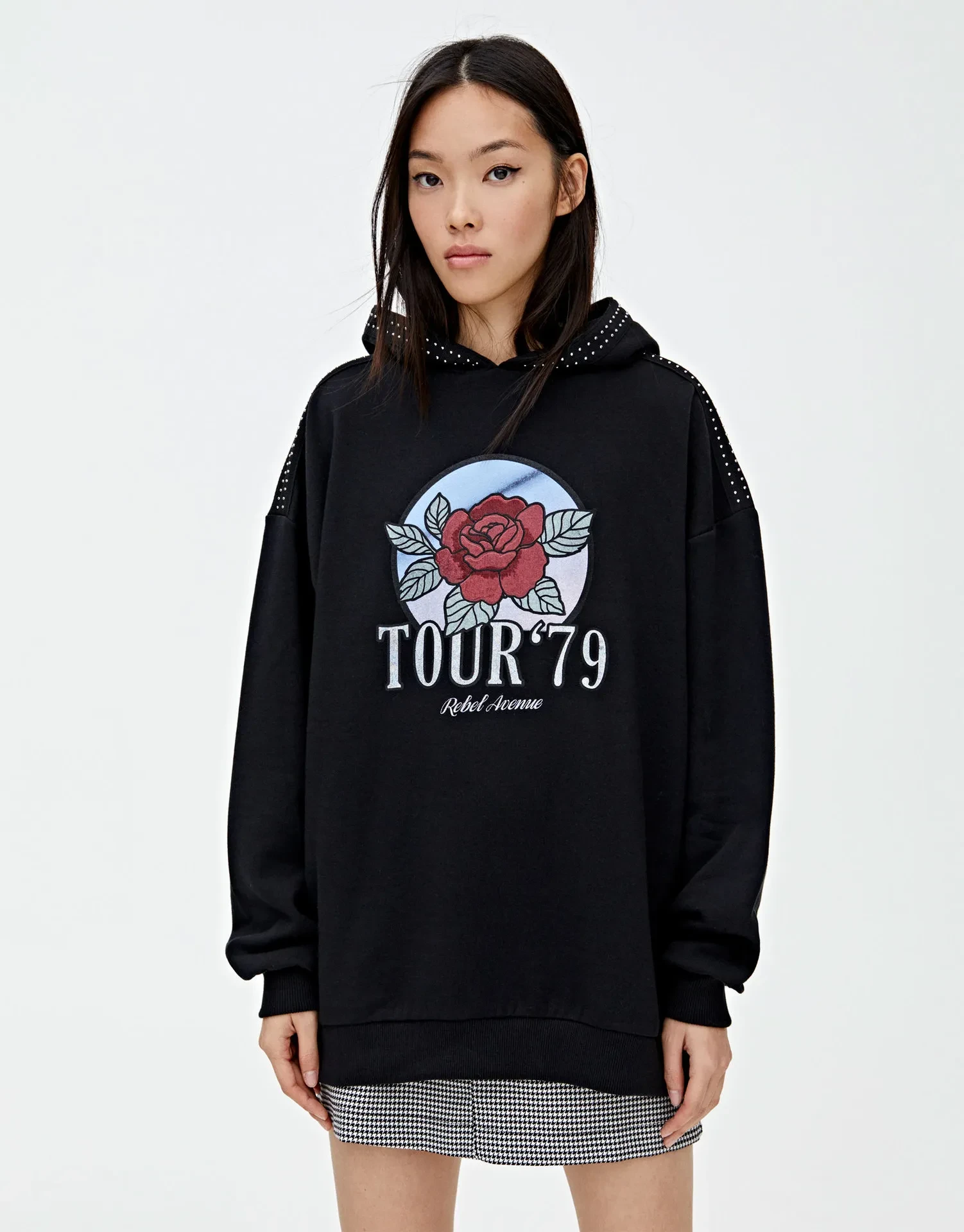 Black Sweatshirt With Roses