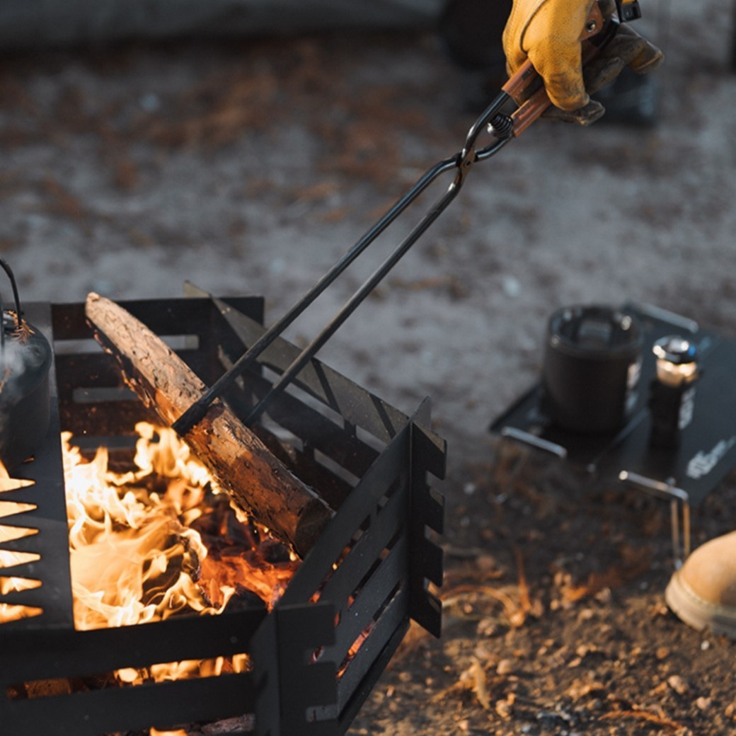 Carbon Steel Thickened Corrosion-resistant Camping Fire Tongs