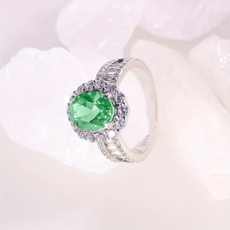 Elegant S925 Silver Ring with 0.4 Carat Green Gemstone  Vintage Arabian Style, Perfect for Daily Wear, Parties, and Holidays, Ideal Gift for Women
