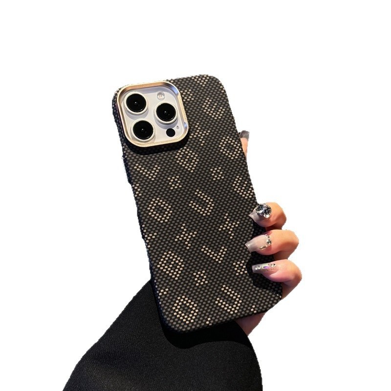 Creative Luminous Carbon Fiber Grain Magnetic Suction Phone Case