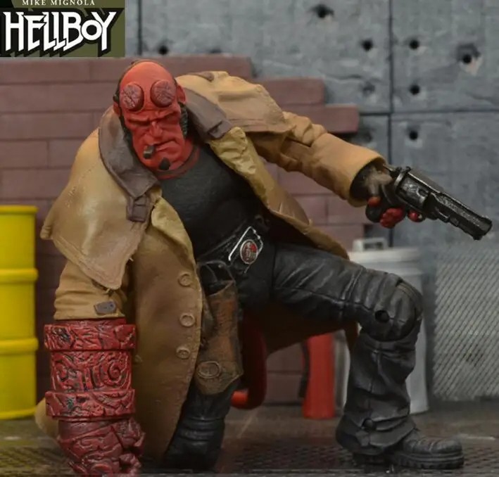 Cheap Sale 7" Hellboy 18cm BJD PVC Figure Model