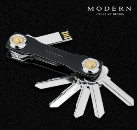 Metal keychain