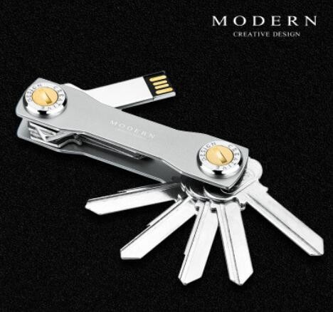 Metal keychain