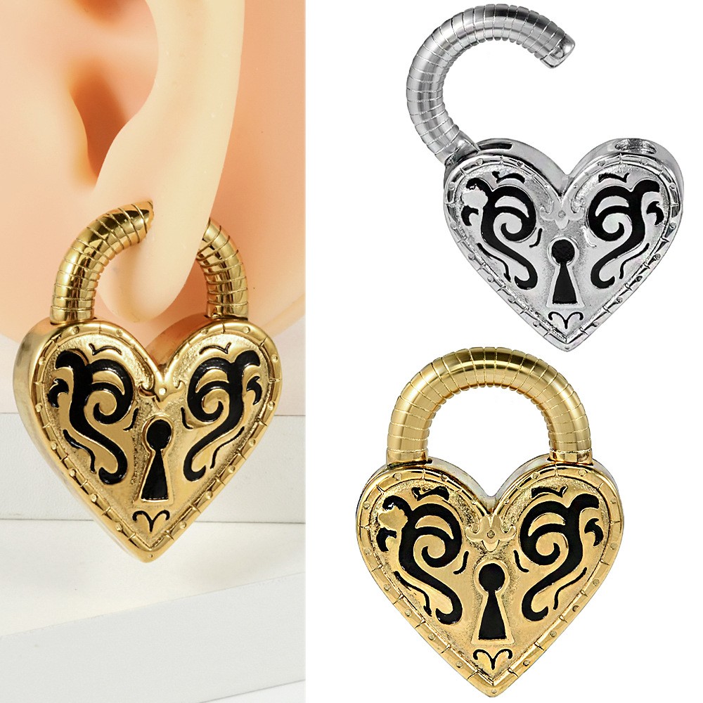 Women's Fashion Personalized Heart-shaped Ear Piercing