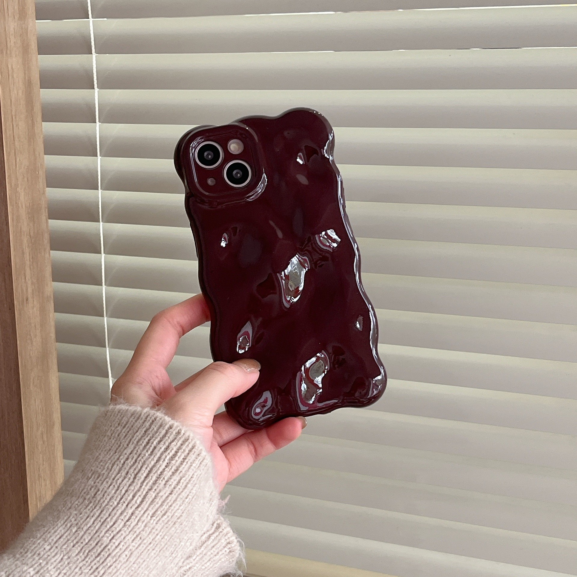 Ankela Wine Red For 16pro Max Phone Case