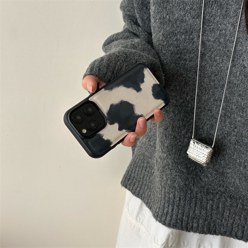 Black And White Animal Pattern Phone Case All-inclusive Drop-resistant
