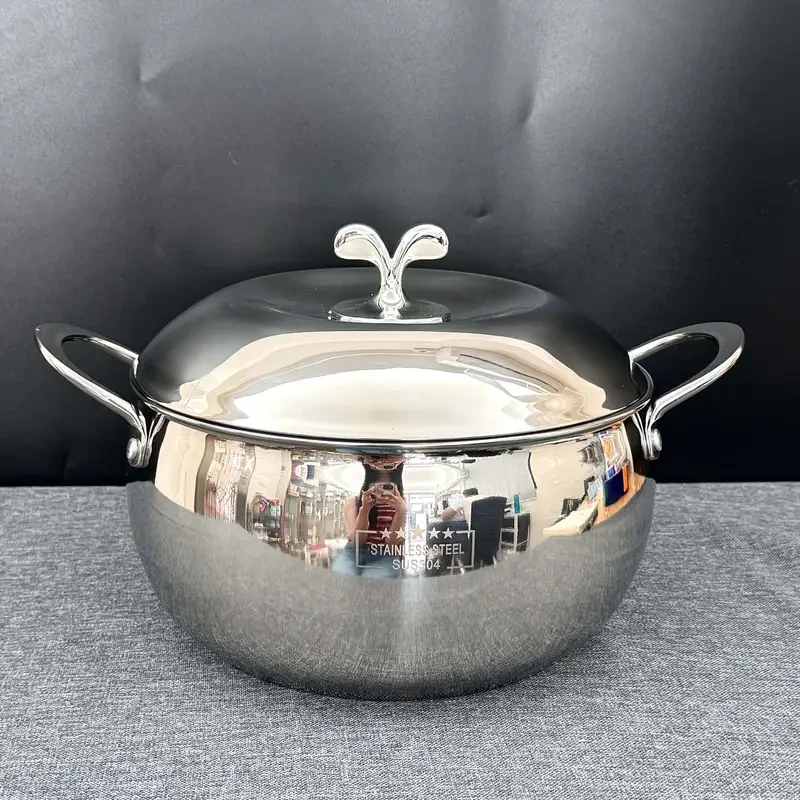 Apple-Shaped Stainless Steel Stock Pot with Lid