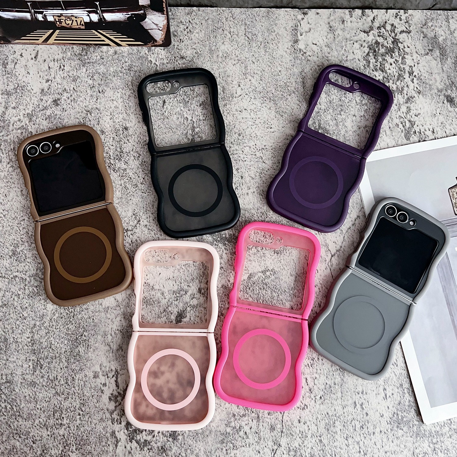 Magnetic Phone Case Foldable Screen Transparent Color All-inclusive Protective Cover