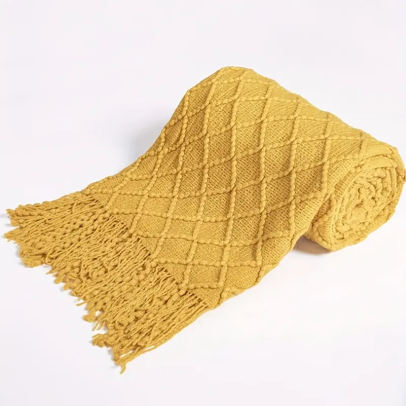 Cozy Yellow Nordic Sofa Throw Blanket