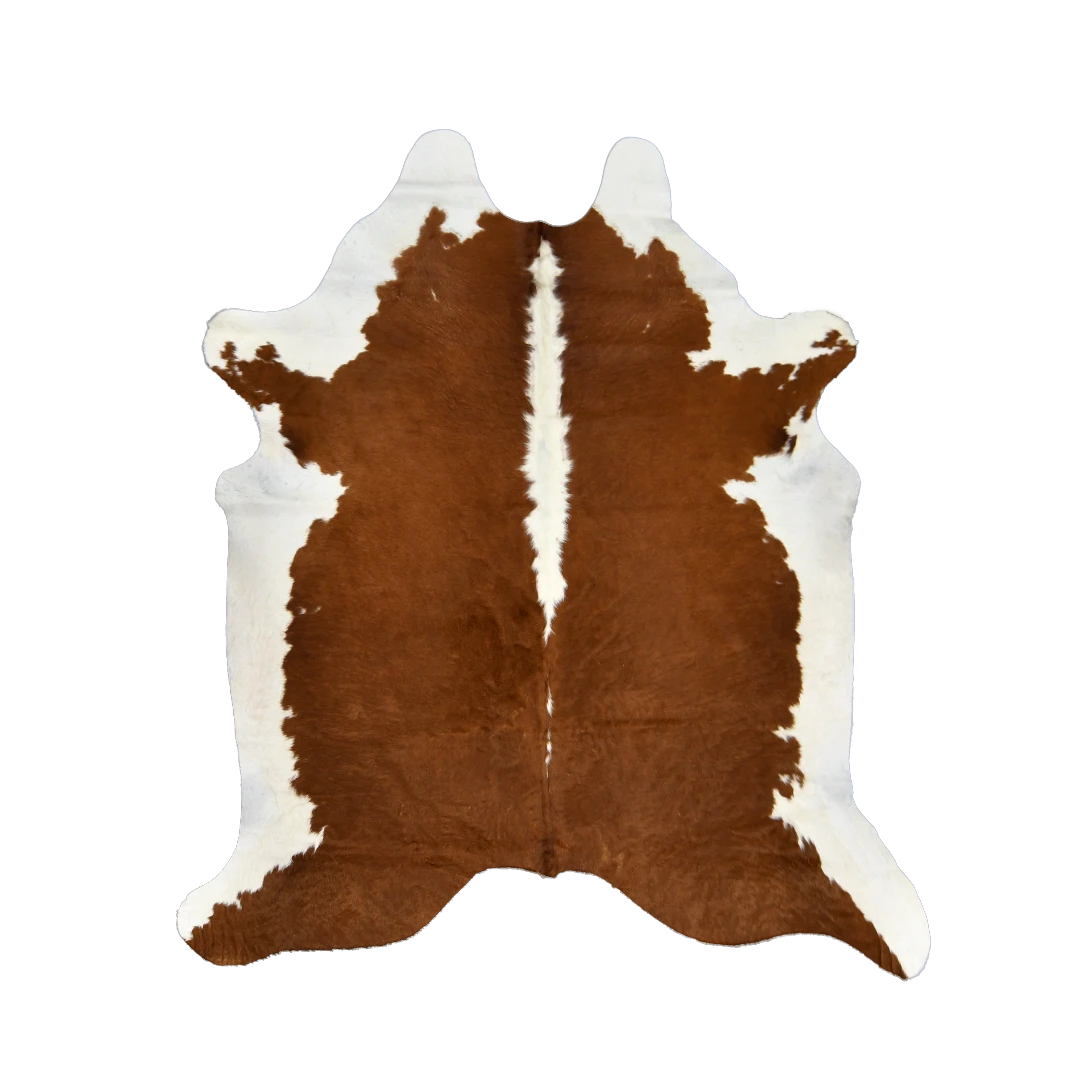 NATURAL COWHIDE RUG HEREFORD