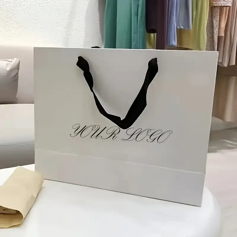 Custom Minimalist Tote Bag  High-Quality Paper Gift Bag for Customization and Versatile Packaging Solutions