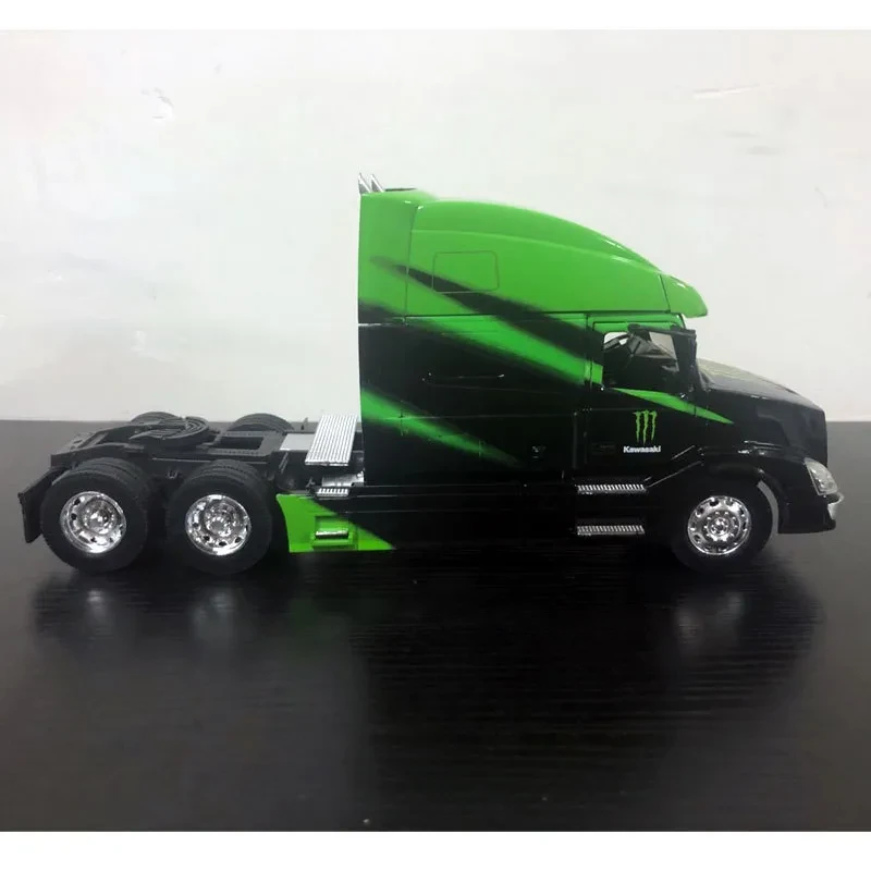 Diecast Alloy Truck