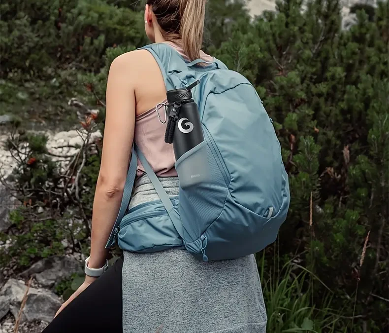 BIGRD Triple-Vacuum Insulated Water Bottle 40oz (1.18 L) / 64oz (1.89 L) / 1.8 L, with Paracord Handle & Straw Spout