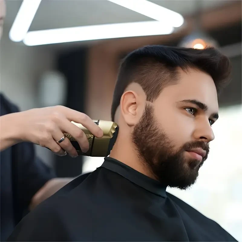 HATTEKER Mens Electric Shaver  3-Blade Floating Foil, LED Display, USB-Rechargeable (1400 mAh)