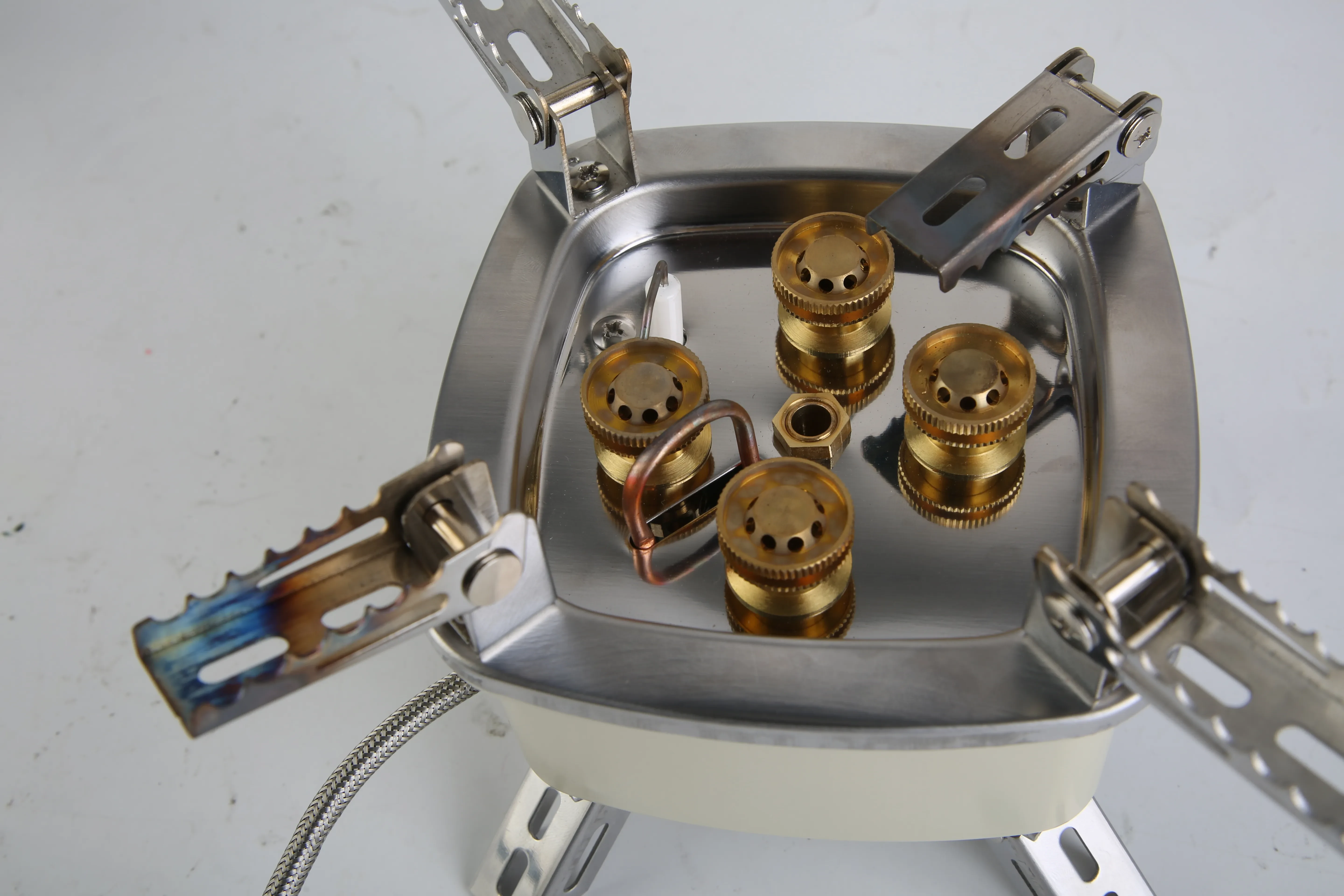 13000W Portable Windproof Camping Stove Five-head Gas Cooking Burner With Piezo Ignition Stepless Flame Control Fit For ISO-butane, Propane, Butane Fuel Tank For Backpacking Picnic Outdoor Cooking