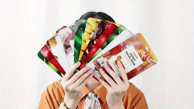 11pcs MOOYAM Fruit Facial Mask Set Fresh Fruit Glow for Your Skin Perfect for At-Ho