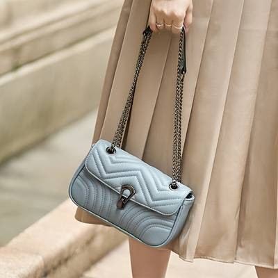 ZOOLER Vintage Genuine Leather Shoulder Bag for Women Classic Striped Holiday-Ready Handbag