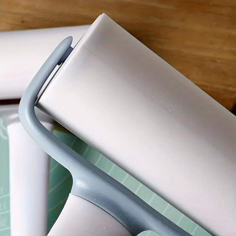 WIEZ Plastic T-Shaped Rolling Pin  Easy-Grip Dough Roller for Pizza, Pies, Biscuits & Dumplings