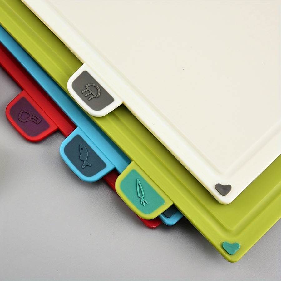 WIEZ 4-Piece Fruit & Vegetable Cutting Board Set Durable Multi-Size Boards for Everyday Kitchen Prep