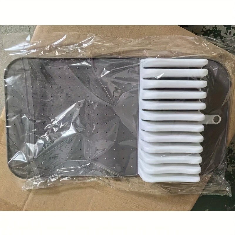 WIEZ Premium Cutting Tool Storage Mat Soft-Grip Plastic & Silicone Organizer for Medium & Large Tools