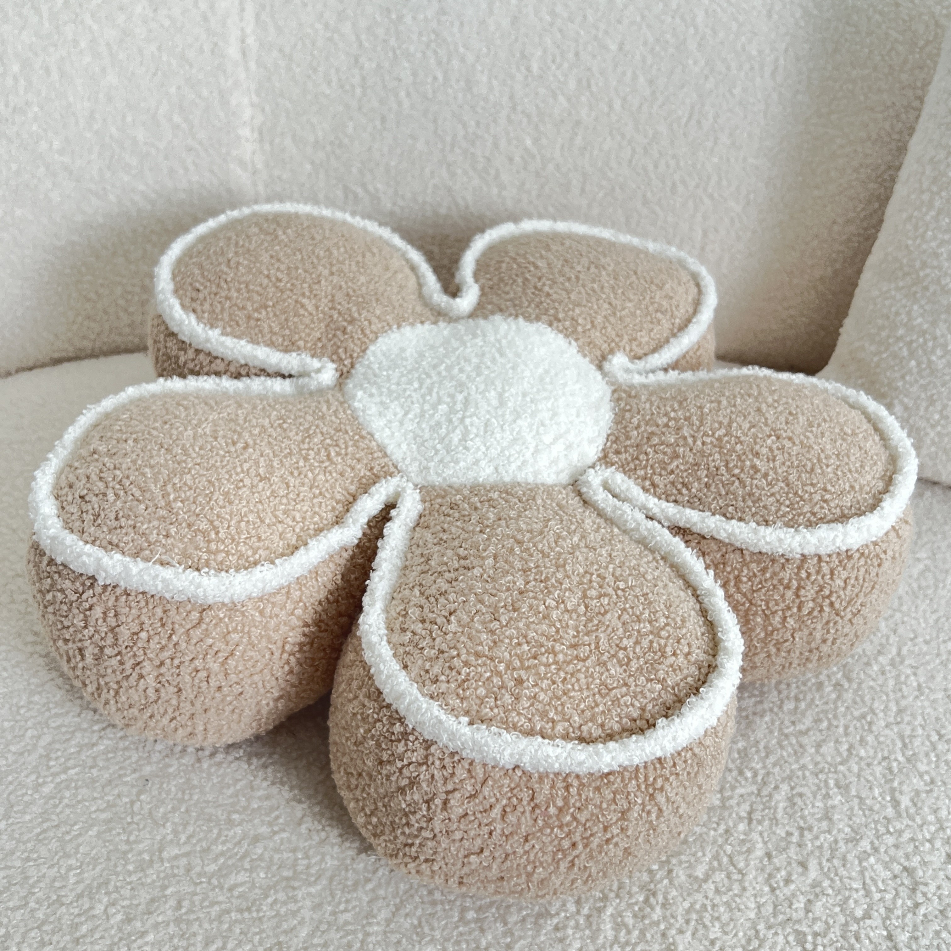 YLBKIKR Chic Geometric Flower Throw Pillow  Soft and Washable Cushion for Bed and Sofa Decor