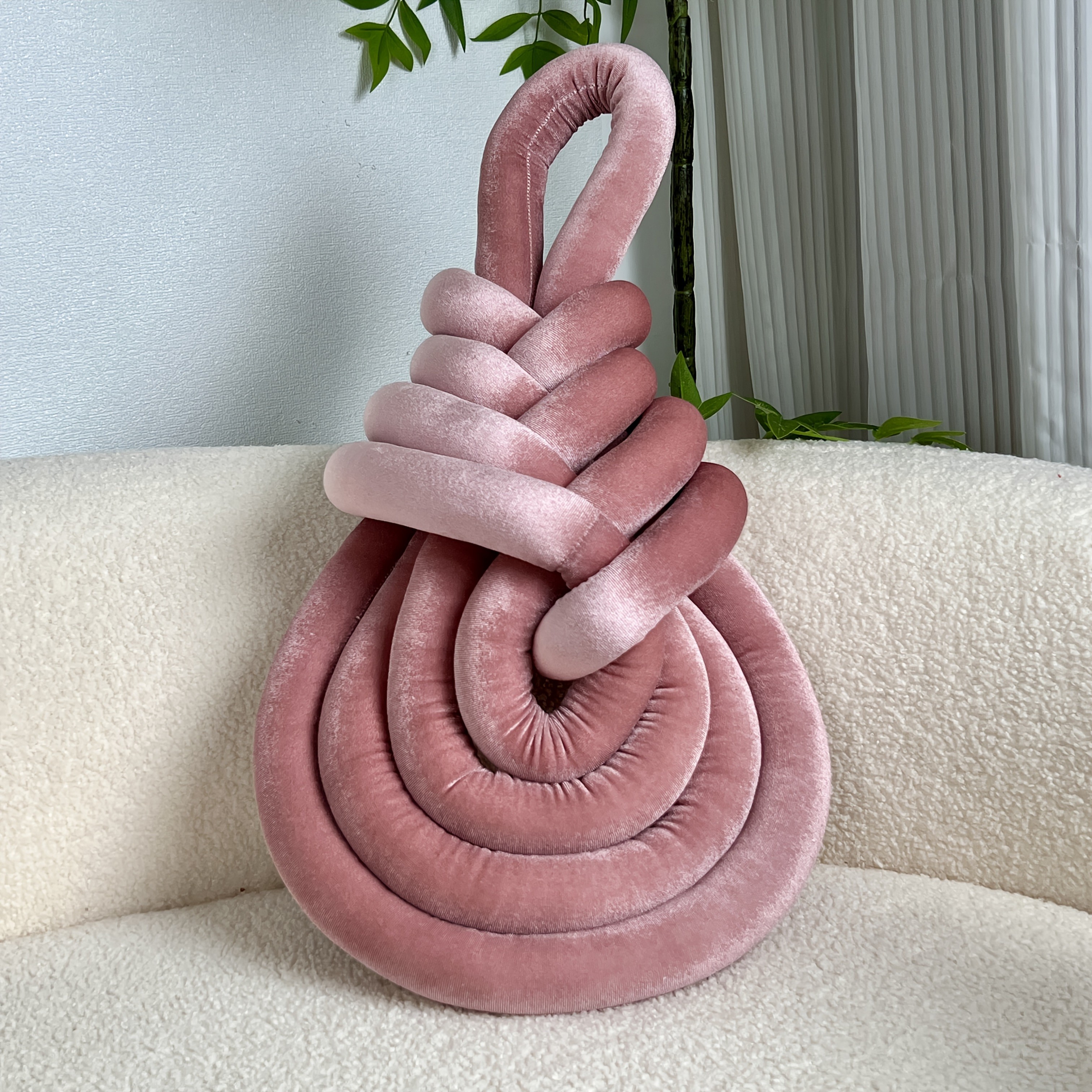 YLBKIKR Handwoven Plush Short-Hair Cushion  Luxury Decorative Accent with Knot/Teardrop/Baroque Design for Sofa, Bed, and Chair