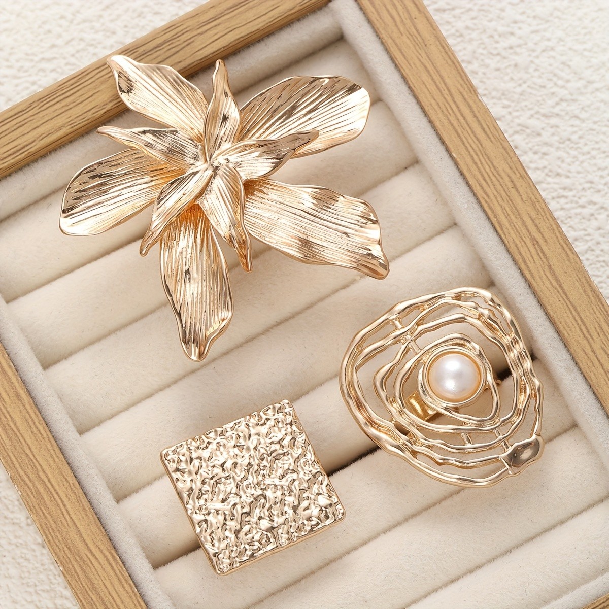 17 MILE Womens 3pcs Minimalist Hollow-Out Floral & Faux Ring Set