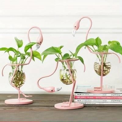 ITECHJOY Eye-Catching Flamingo Hydroponic Vase Add a Touch of Vintage Elegance to Your Desk