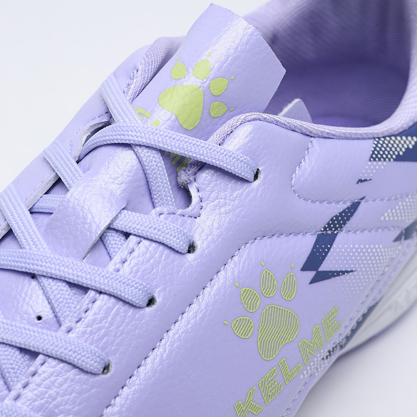 KELME Mens Soccer Shoes for Training and Matches