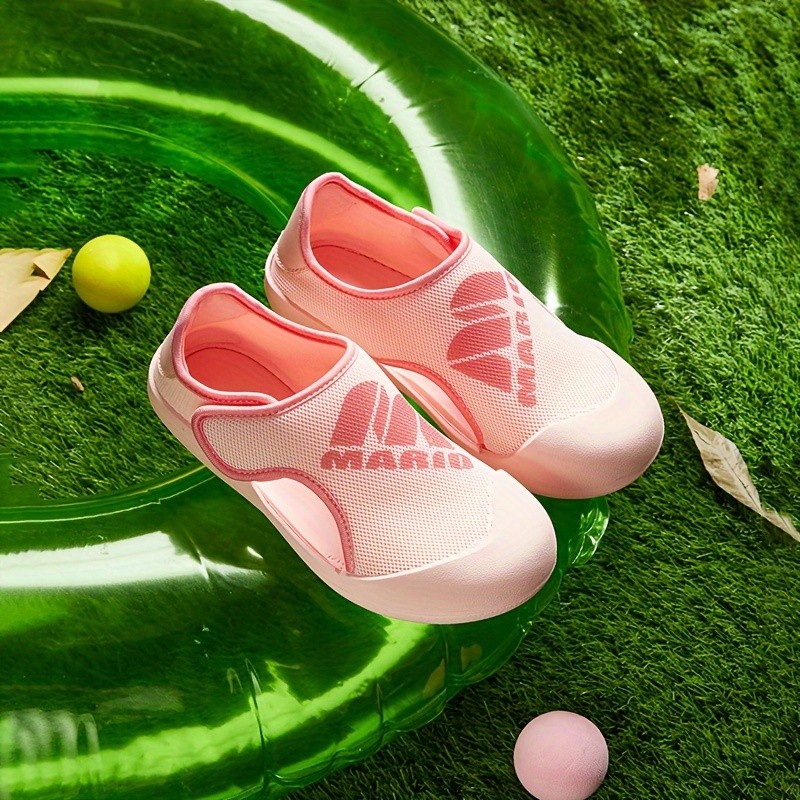 Cheerful Mario Summer Mesh Soft Leisure Girls Beach Shoes