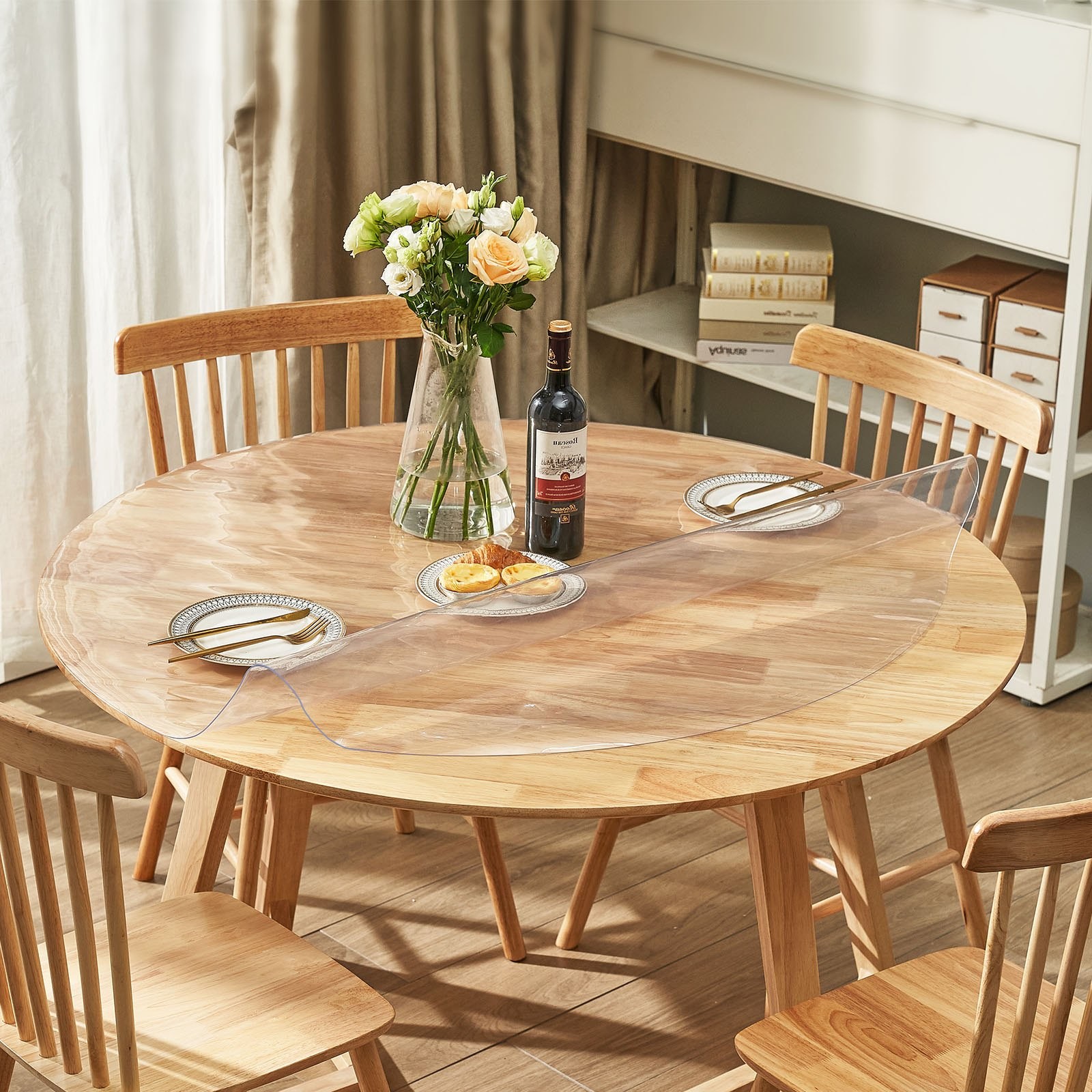 Round Plastic Tablecloths