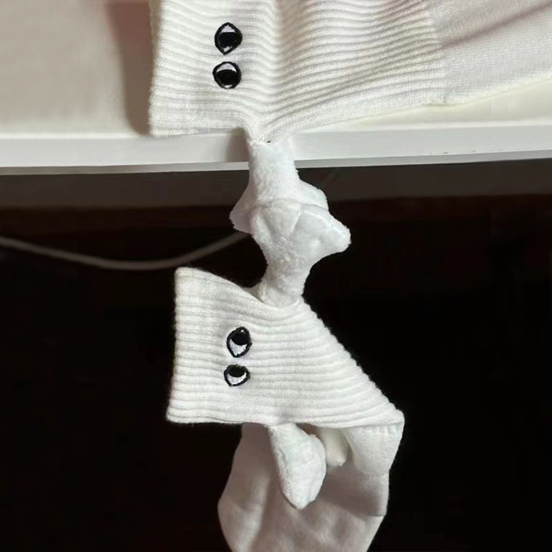 Hand-in-Hand Socks - Become Solemates Forever!